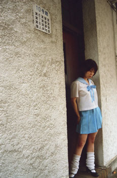 mai04